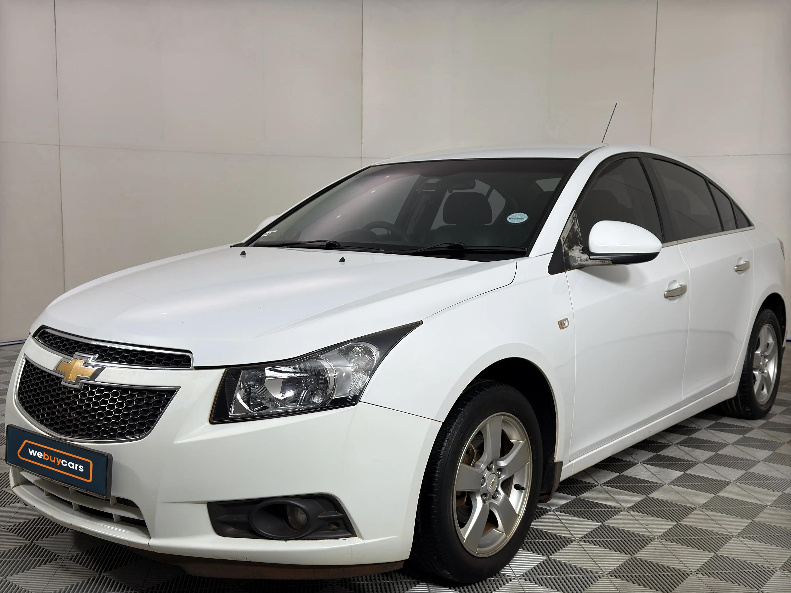 Used 2012 Chevrolet Cruze sedan 1.8 LS