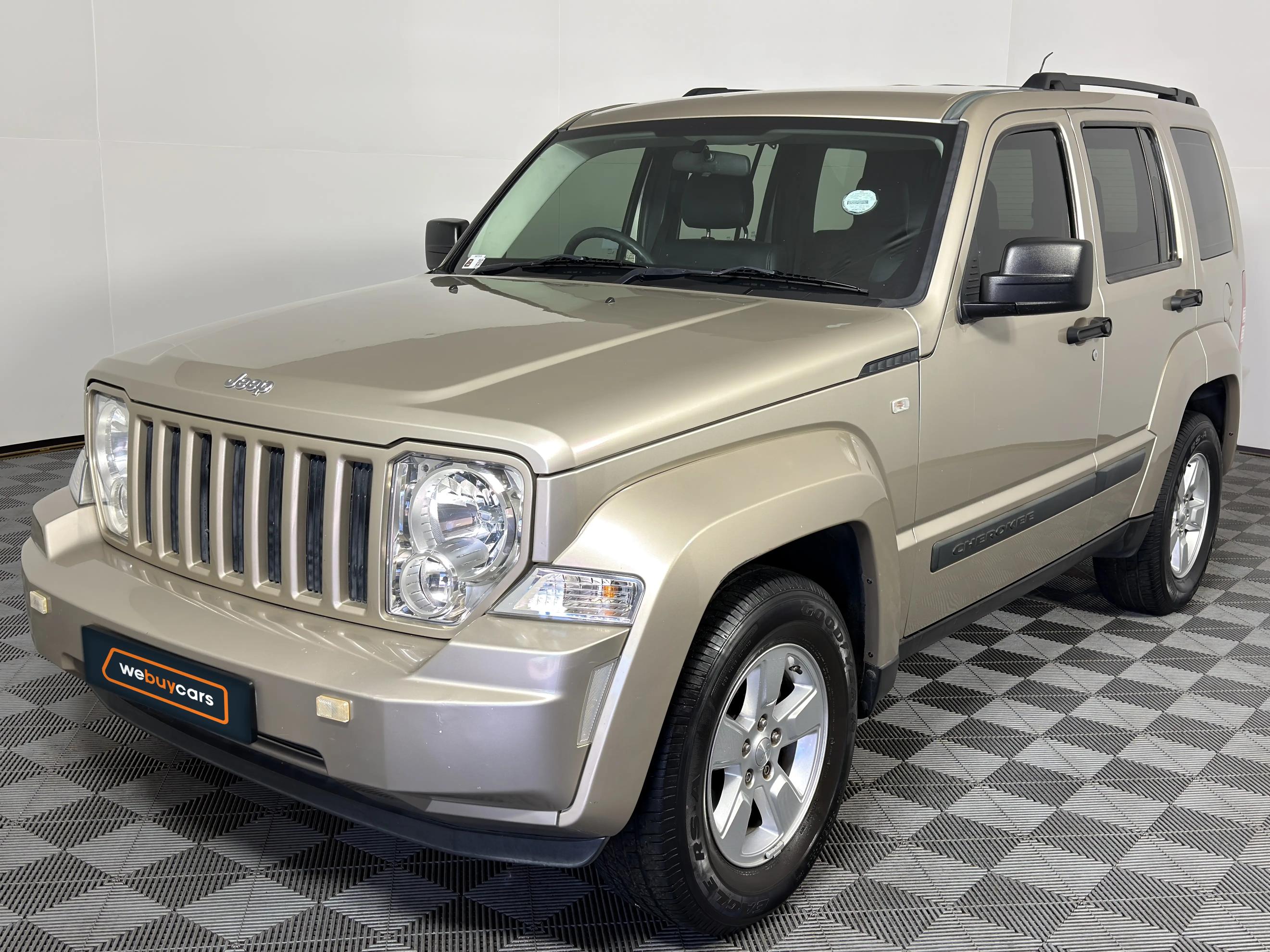 Used 2010 Jeep Cherokee 3.7L Sport