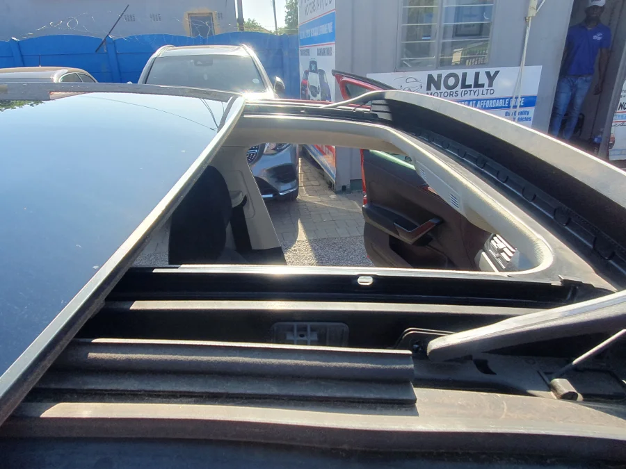 Used 2022 Volkswagen Taigo 1.0TSI R-Line - Nolly Motors