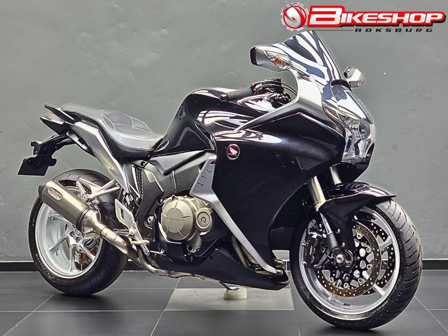 Used 2011 Honda VFR 1200 F - Bikeshop Boksburg Used 2011 Honda VFR 1200 F - Bikeshop Boksburg