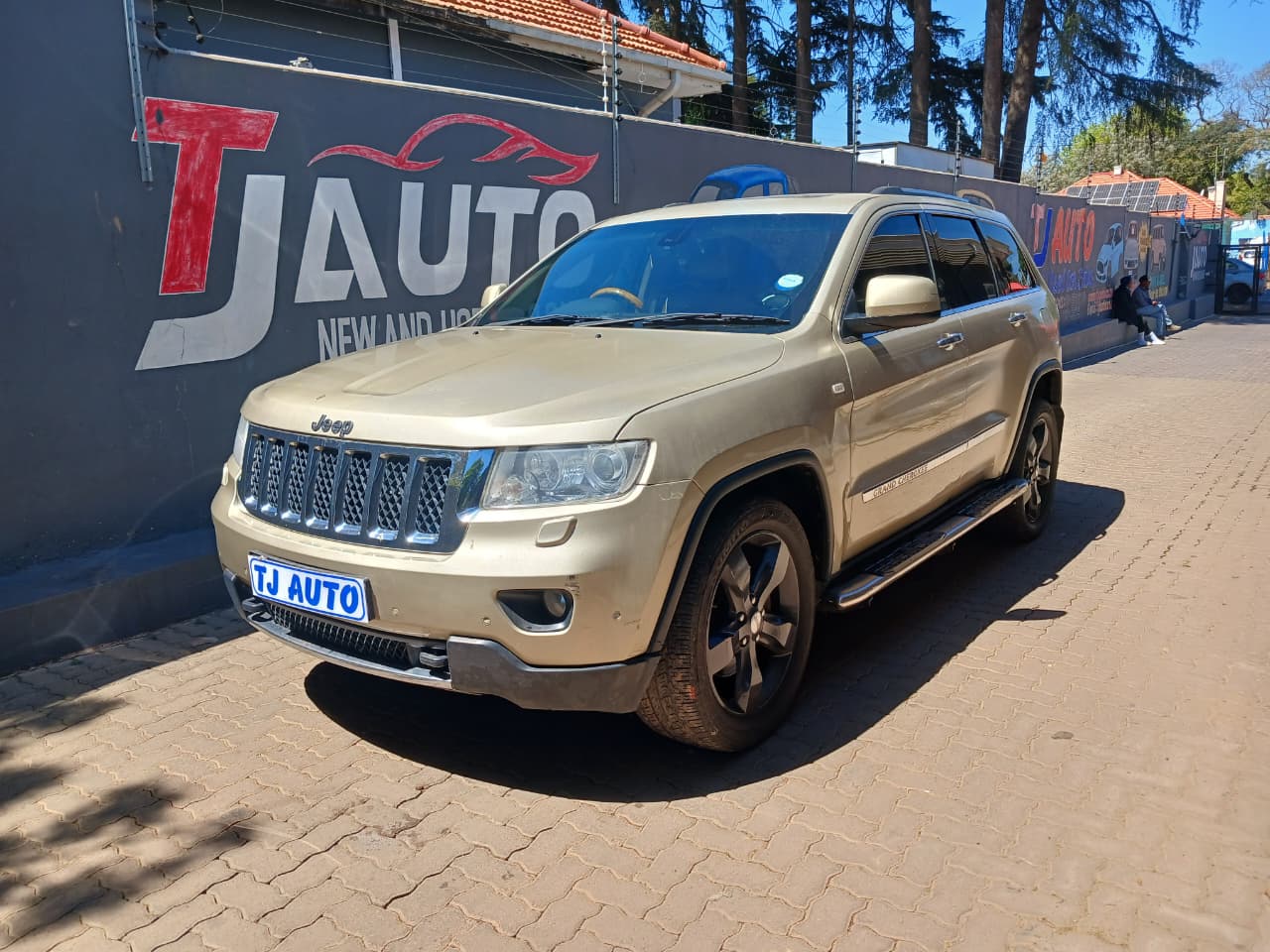 Used 2011 Jeep Grand Cherokee L 3.6 4x4 Limited