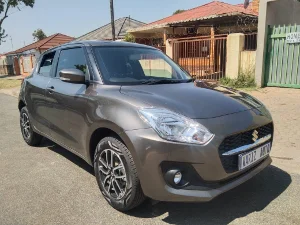 Used 2023 Suzuki Swift 1.2 GLX manual