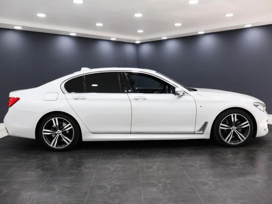 Used 2018 BMW 7 Series 750i M Sport - ICar Gezina