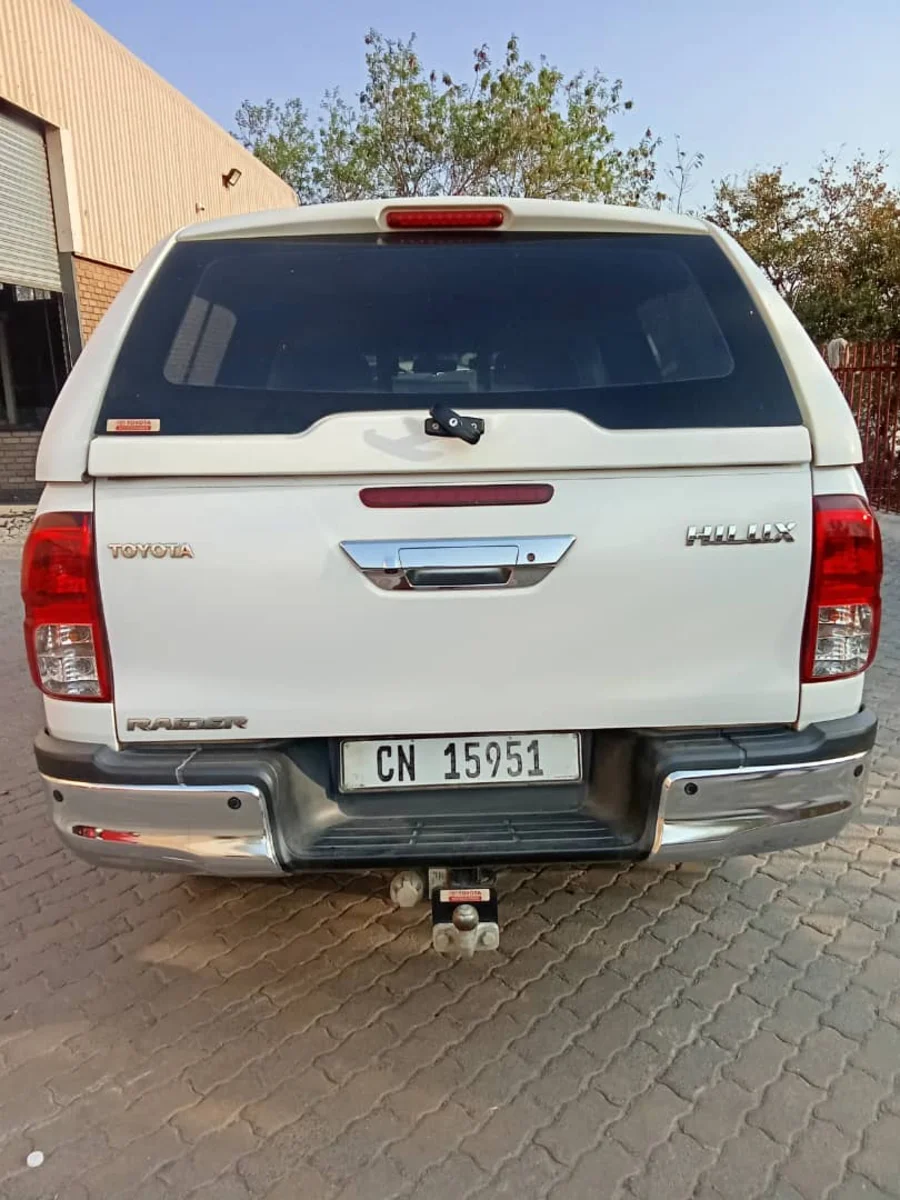 Used 2017 Toyota Hilux 2.4GD-6 double cab 4x4 SRX - Khensani Imports And Exports