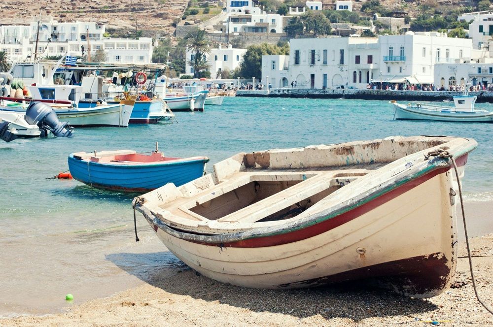 Buying a used boat, used boats, boat for sale, boats and watercraft on Junk Mail, Photo by Eneida Nieves on Pexels.jpg