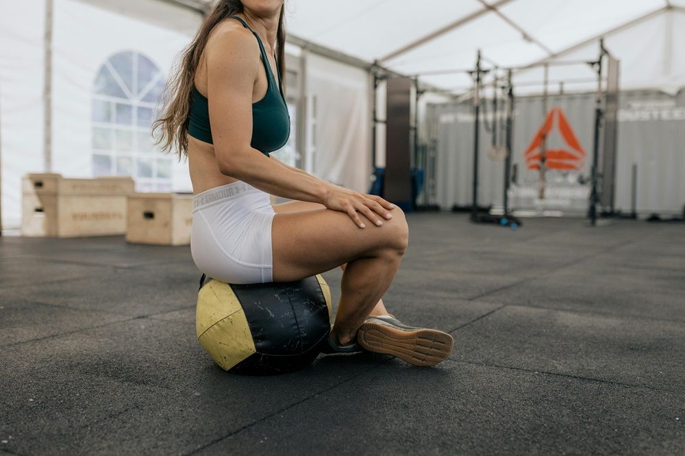 Cross training equipment, sports on Junk Mail, sports equipment, sports equipment, Photo by Anastasia  Shuraeva on Pexels.jpg