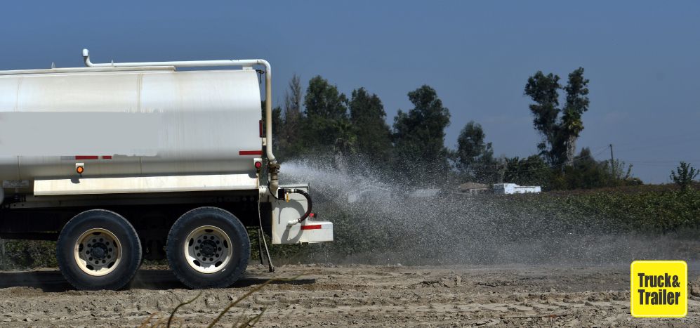 Truck Mounted Water Tanker | Truck & Trailer