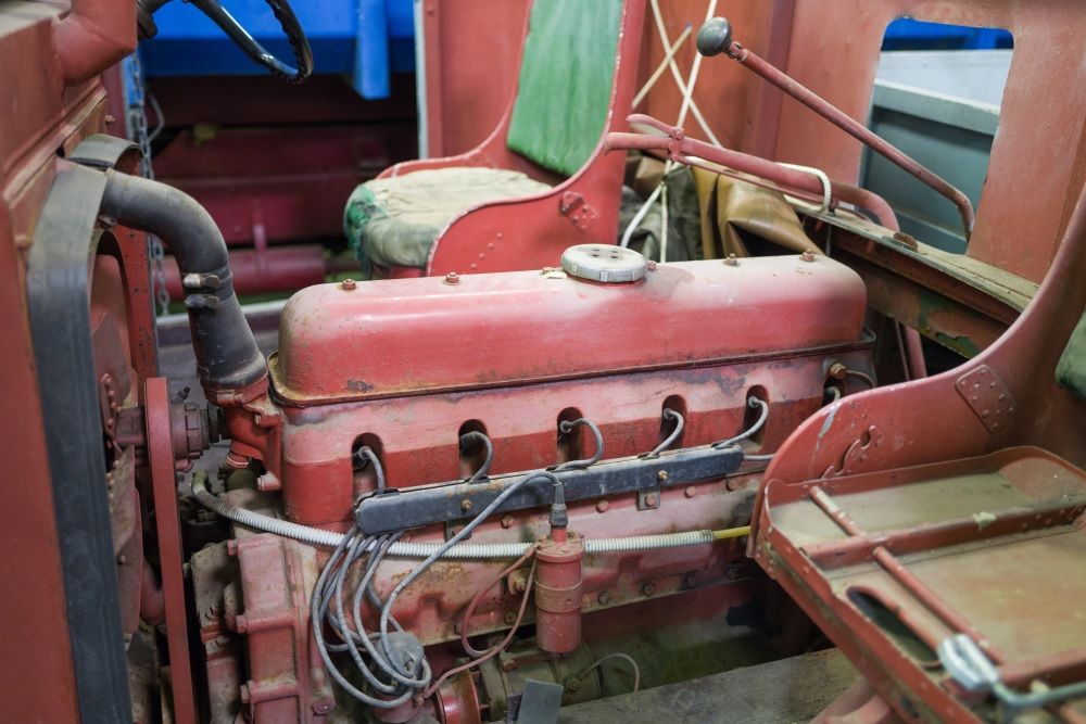 Machinery Spares, machinery spare parts from Truck & Trailer, machinery spare parts, spare for sale, spare parts, spares on Truck & Trailer, Photo by Georg Eiermann on Unsplash.jpg