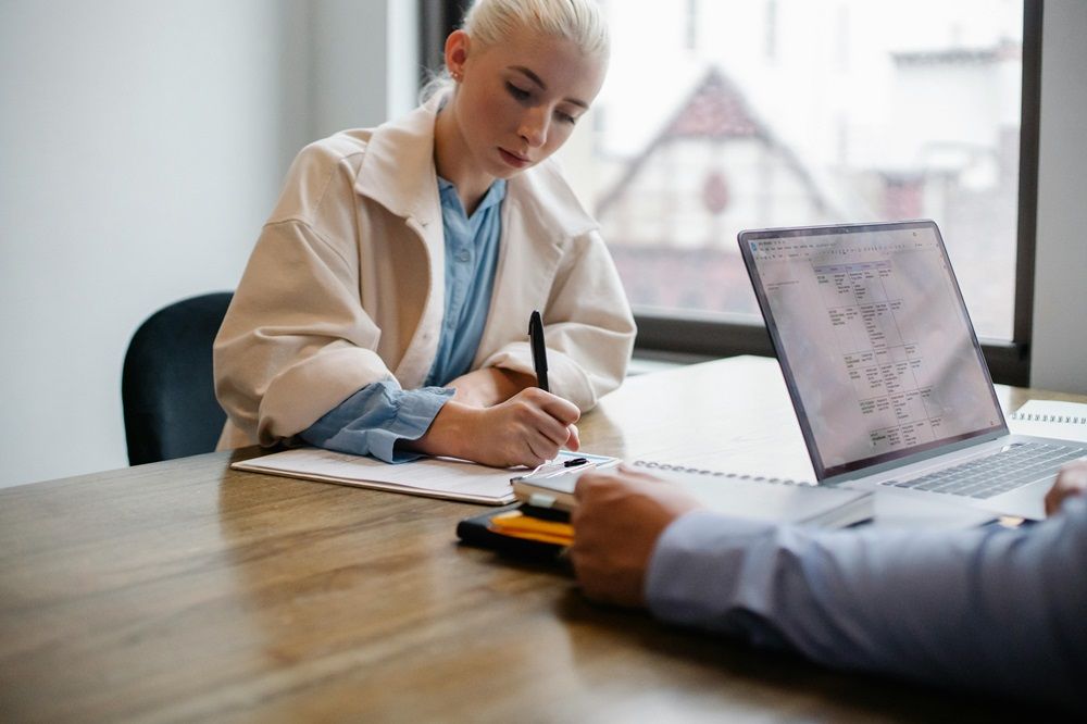 Returning to work after a career break, jobs on Job Mail, job opportunities, career tips and job opportunities, job seekers, Photo by Sora Shimazaki on Pexels.jpg