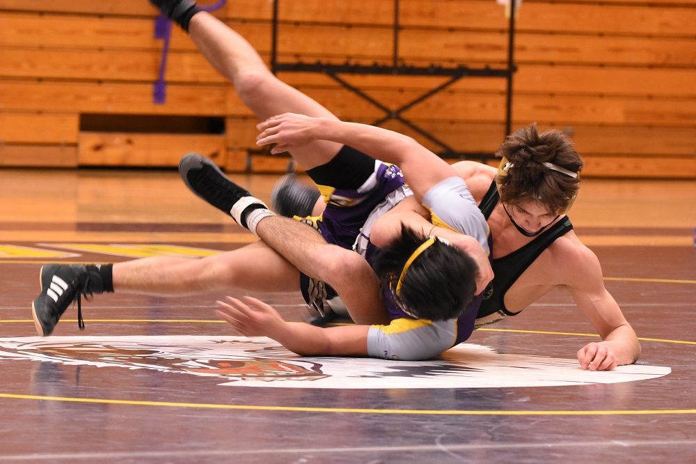 Start wrestling, Kids wrestling, Wrestling, Junk Mail, Wrestling classes on Junk Mail, Photo by Chris Chow on Unsplash 1.jpg