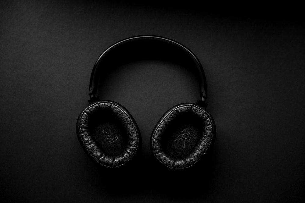 Your headphones, Headphones, Earphones, Headphone tips, Junk Mail, Photo by Jason Leung on Unsplash.jpg