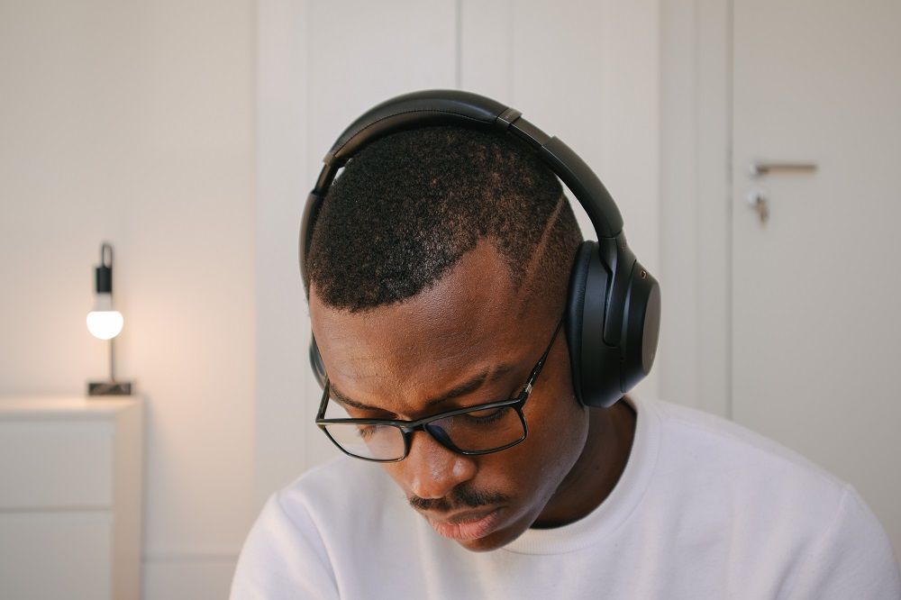 Your headphones, Headphones, Earphones, Headphone tips, Junk Mail, Photo by Nubelson Fernandes on Unsplash.jpg