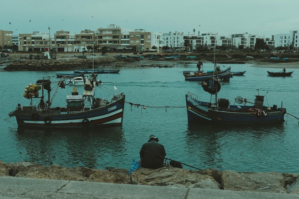 fishing boats for beginners, fishing boat for sale, boats and watercraft on Junk Mail, Photo by MAG Photography on Pexels.jpg