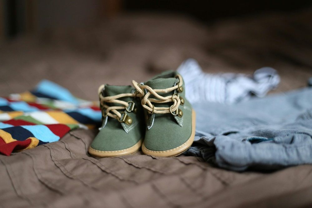 kids seasonal clothing, baby wardrobe, kids clothing on Junk Mail, baby clothes, Photo by Pixabay on Pexels.jpg