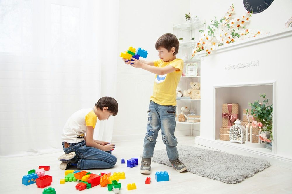 learning through play with the right games, baby games, games on Junk Mail, kids games, Photo by Vika Glitter on Pexels.jpg