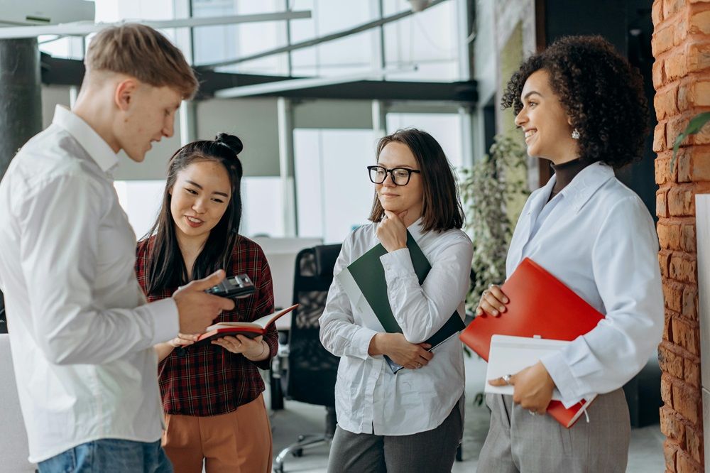 networking tips for job seekers, job seeker tips, job listings on Job Mail, networking tips, Photo by Mikhail Nilov on Pexels.jpg