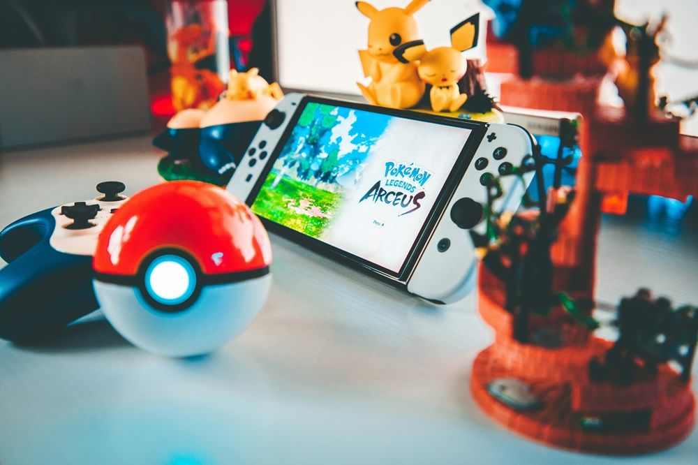 new and used gaming accessories, controllers, gaming accessories, computers and gaming on Junk Mail, Photo by Branden Skeli on Unsplash.jpg