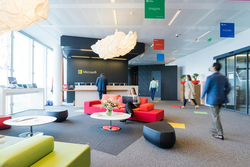 receptionist job interview, receptionist jobs, jobs, switchboard and reception on Job Mail, Photo by Proxyclick Visitor Management System on Pexels.jpg