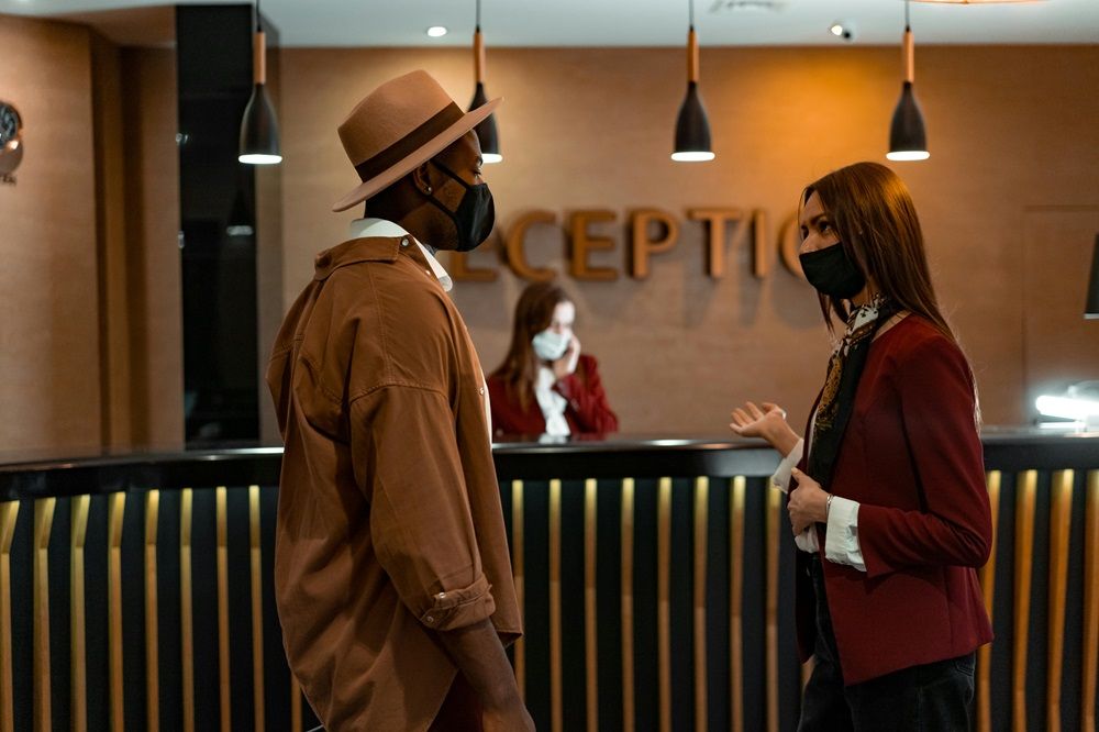 types of receptionist jobs, receptionist jobs, switchboard and reception on Job Mail, Photo by Mikhail Nilov on Pexels.jpg