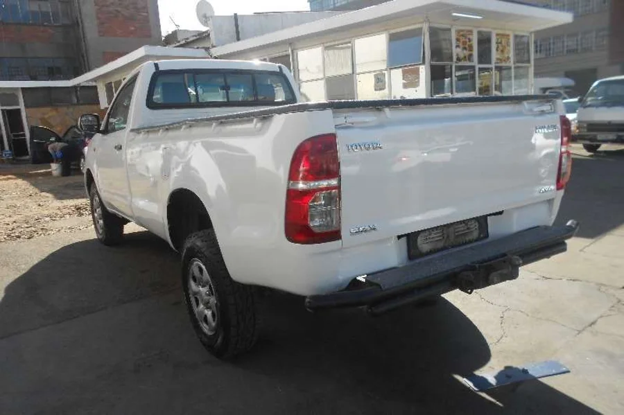 Used  2014 Toyota Hilux 2.4GD (aircon) - Frank Reinah Auto Investments