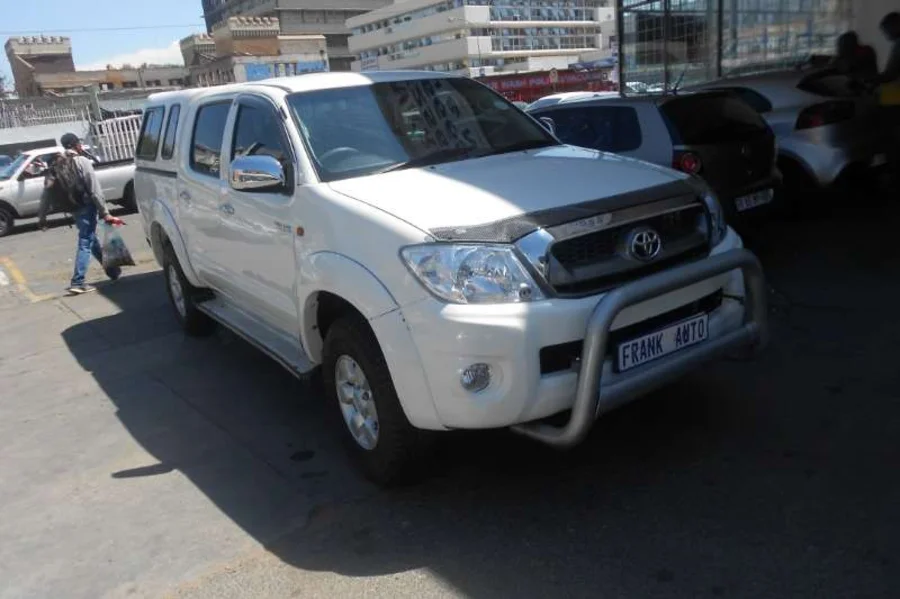Used 2008 Toyota Hilux 2.7 double cab S - Frank Reinah Auto Investments Used 2008 Toyota Hilux 2.7 double cab S - Frank Reinah Auto Investments