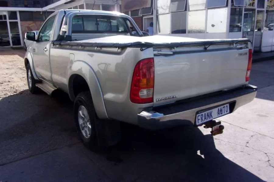 Used  2009 Toyota Hilux 3.0D-4D 4x4 Raider - Frank Reinah Auto Investments