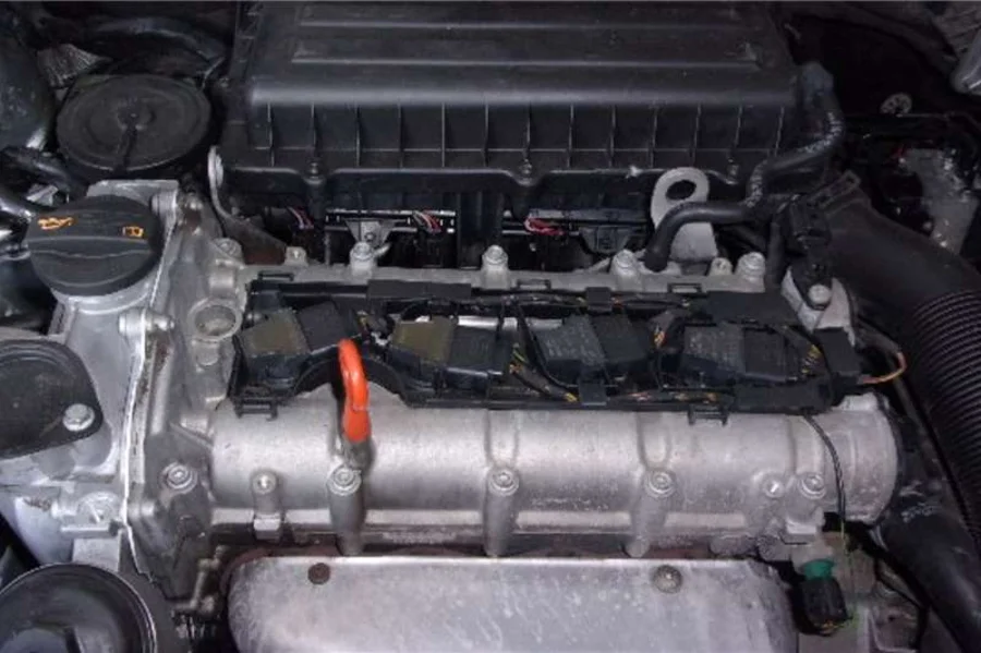 Used 2013 VW Polo 1.6 Comfortline - Frank Reinah Auto Investments Used 2013 VW Polo 1.6 Comfortline - Frank Reinah Auto Investments