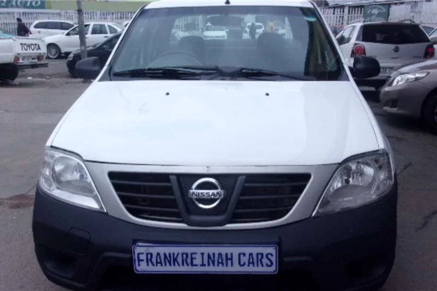 Used  2013 Nissan NP200 1.6i safety pack - Frank Reinah Auto Investments Used  2013 Nissan NP200 1.6i safety pack - Frank Reinah Auto Investments