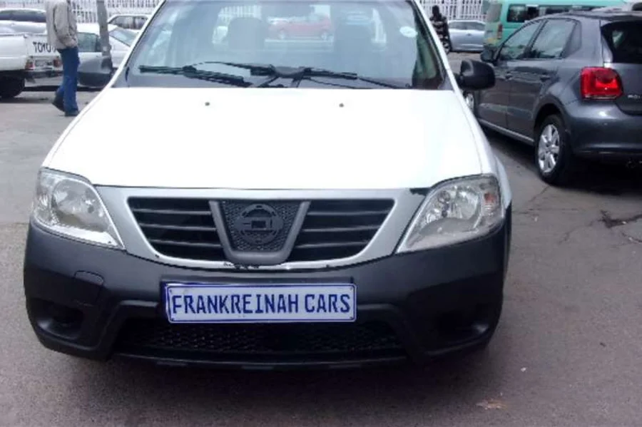 Used  2017 Nissan NP200 1.6i safety pack - Frank Reinah Auto Investments Used  2017 Nissan NP200 1.6i safety pack - Frank Reinah Auto Investments