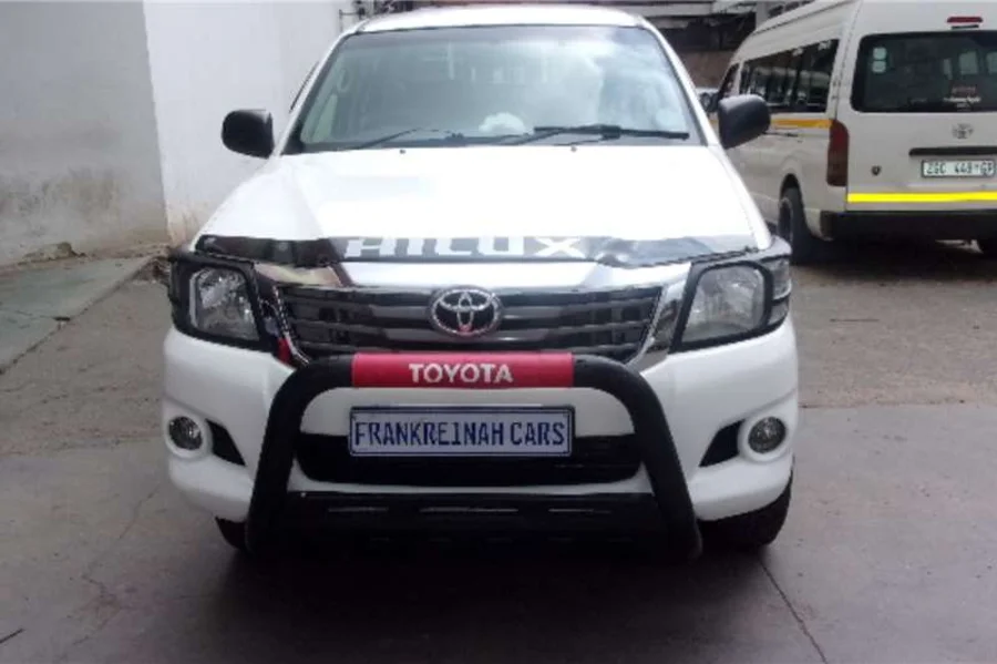 Used  2012 Toyota Hilux 2.5D-4D 4x4 SRX - Frank Reinah Auto Investments Used  2012 Toyota Hilux 2.5D-4D 4x4 SRX - Frank Reinah Auto Investments