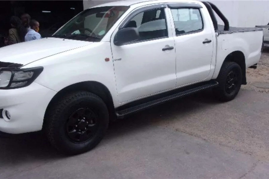 Used  2012 Toyota Hilux 2.5D-4D 4x4 SRX - Frank Reinah Auto Investments Used  2012 Toyota Hilux 2.5D-4D 4x4 SRX - Frank Reinah Auto Investments