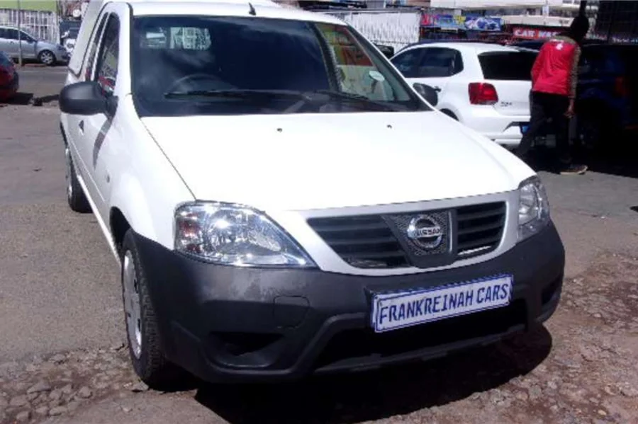Used  2014 Nissan NP200 1.6i safety pack - Frank Reinah Auto Investments Used  2014 Nissan NP200 1.6i safety pack - Frank Reinah Auto Investments