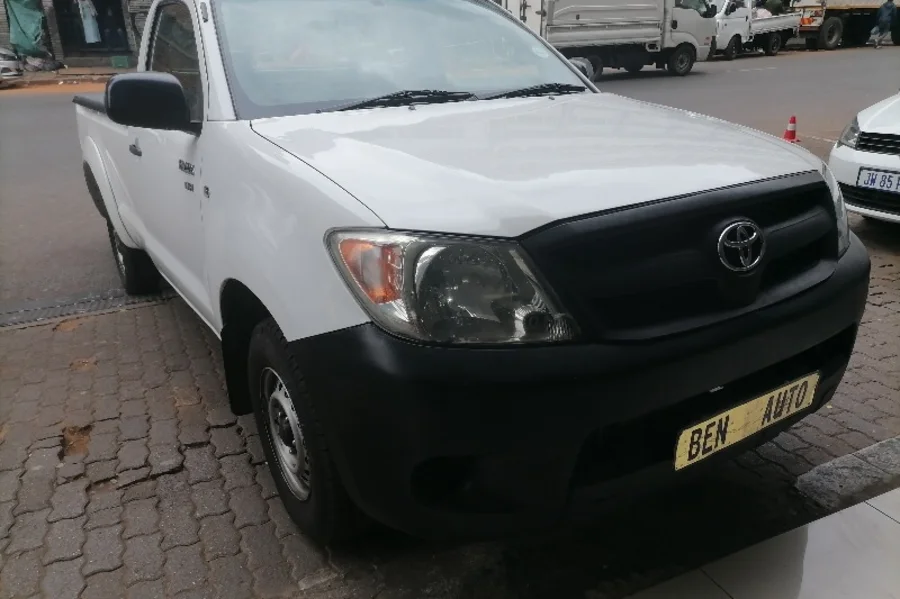 Used 2008 Toyota Hilux 2.0 - Ben Auto Used 2008 Toyota Hilux 2.0 - Ben Auto