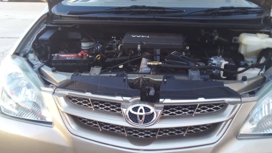 Used  2010 Toyota Avanza 1.5 SX - Frank Reinah Auto Investments