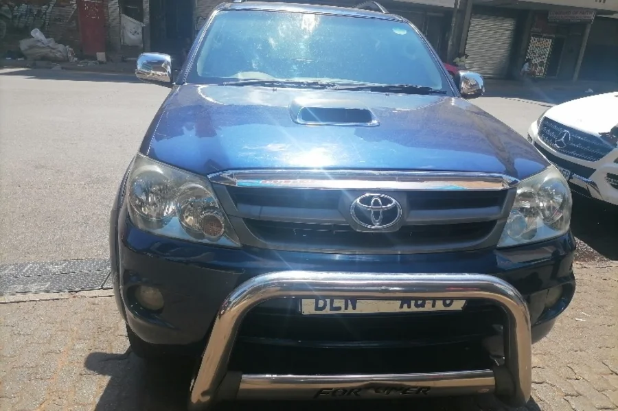 Used 2007 Toyota Fortuner 3.0D-4D - Ben Auto Used 2007 Toyota Fortuner 3.0D-4D - Ben Auto