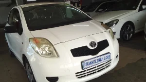 Used  2010 Toyota Yaris 1.3 5-door T3