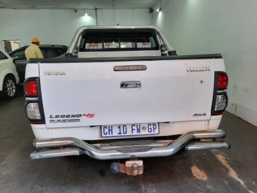Used 2014 Toyota Hilux 3.0D-4D double cab 4x4 Raider Legend 45 - Dee Cars Used 2014 Toyota Hilux 3.0D-4D double cab 4x4 Raider Legend 45 - Dee Cars