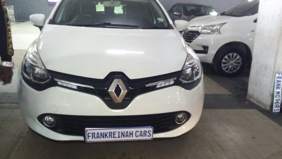 Used  2017 Renault Clio 66kW turbo Blaze - Frank Reinah Auto Investments