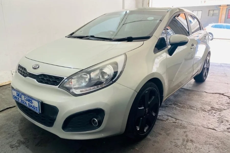 Used  2013 Kia Rio hatch 1.4 Tec - Dee Cars