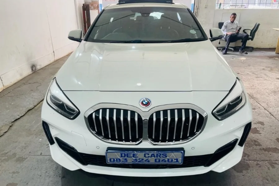 Used 2020 BMW 1 Series 118i 5-door Edition Sport Line Shadow auto - Dee Cars Used 2020 BMW 1 Series 118i 5-door Edition Sport Line Shadow auto - Dee Cars