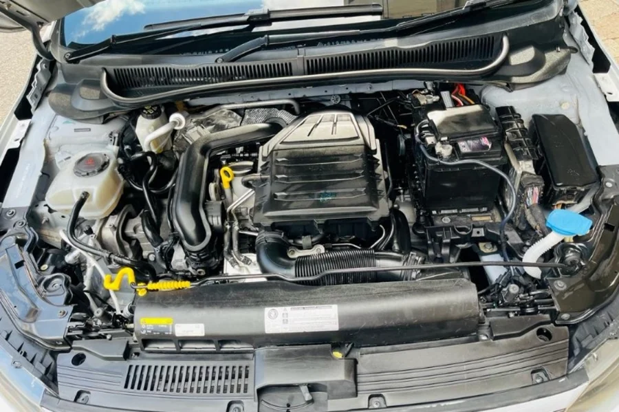 Used  2019 VW Polo hatch 1.0TSI R-Line - Dee Cars