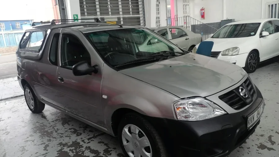 Used 2021 Nissan NP200 1.6i - Venture Giant Investment