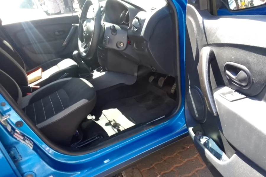 Used 2019 Renault Sandero Stepway 1.6 - Andy Auto Used 2019 Renault Sandero Stepway 1.6 - Andy Auto