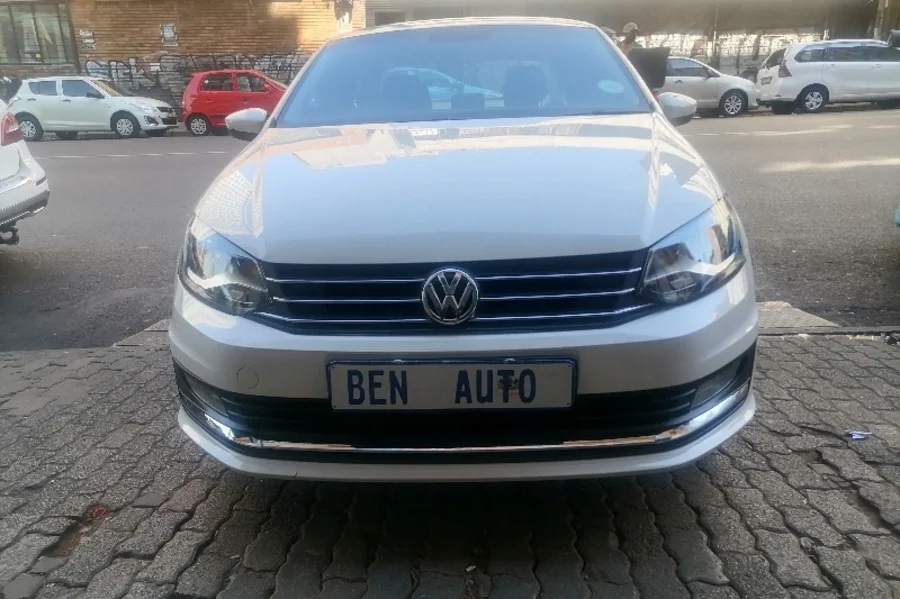 Used 2018 VW Polo sedan 1.6 Comfortline - Ben Auto Used 2018 VW Polo sedan 1.6 Comfortline - Ben Auto