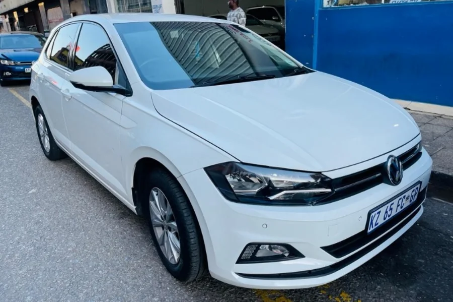 Used 2019 VW Polo hatch 1.0TSI Comfortline R-Line auto - Dee Cars Used 2019 VW Polo hatch 1.0TSI Comfortline R-Line auto - Dee Cars