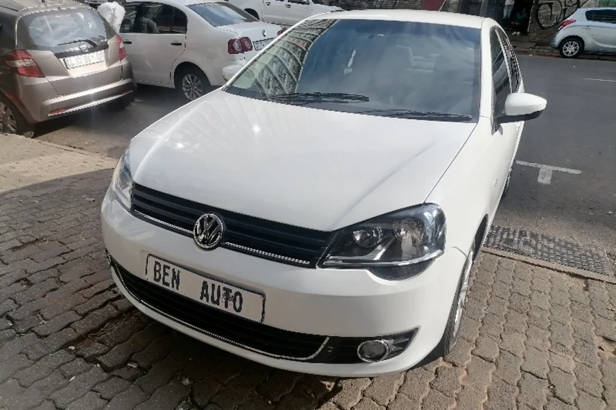 Used 2015 VW Polo sedan 1.4 Comfortline - Ben Auto Used 2015 VW Polo sedan 1.4 Comfortline - Ben Auto