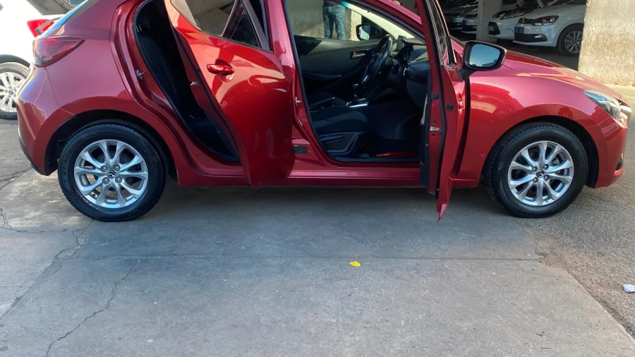 Used 2020 Mazda Mazda2 1.5 Dynamic manual - Frank Reinah Auto Investments Used 2020 Mazda Mazda2 1.5 Dynamic manual - Frank Reinah Auto Investments