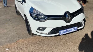 Used 2019 Renault Clio 1.4 Extreme 5-door Used 2019 Renault Clio 1.4 Extreme 5-door