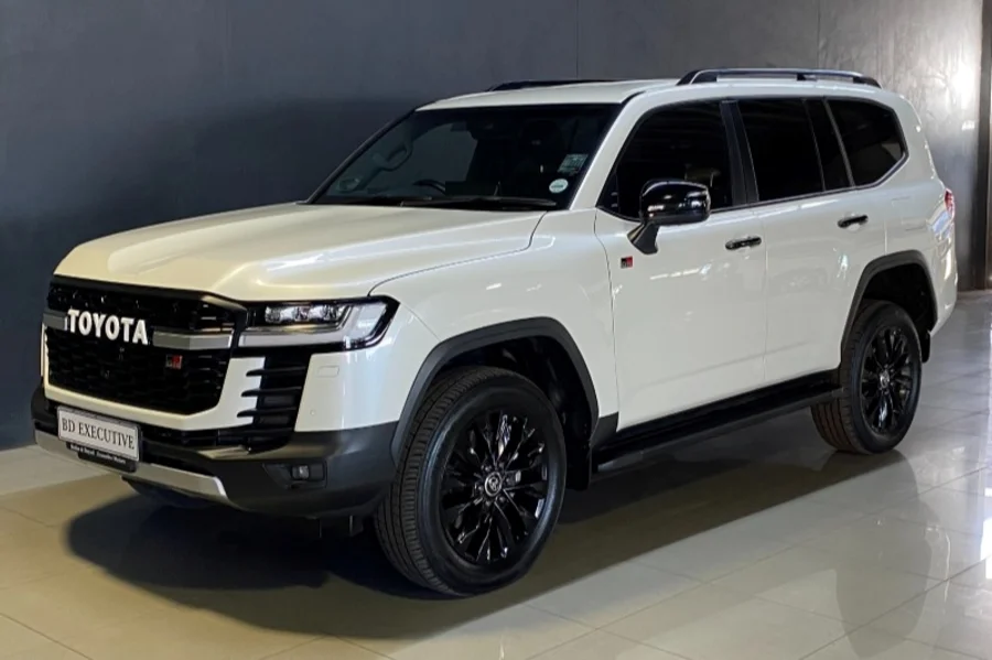 Used 2022 Toyota Land Cruiser 300 3.5T GR-Sport - BOTHA AND DEYSEL EXECUTIVE MOTORS Used 2022 Toyota Land Cruiser 300 3.5T GR-Sport - BOTHA AND DEYSEL EXECUTIVE MOTORS