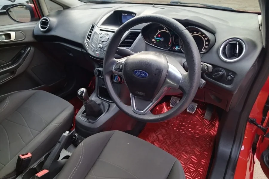Used 2015 Ford Fiesta 5-door 1.6 Ambiente - Venture Giant Investment Used 2015 Ford Fiesta 5-door 1.6 Ambiente - Venture Giant Investment